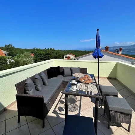 - Panoramameerblick, Terrasse *